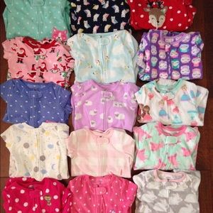 Lot of fleece footed pajamas size 12 months